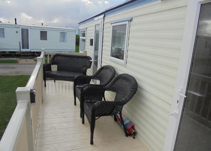 8 Berth On Coastfields