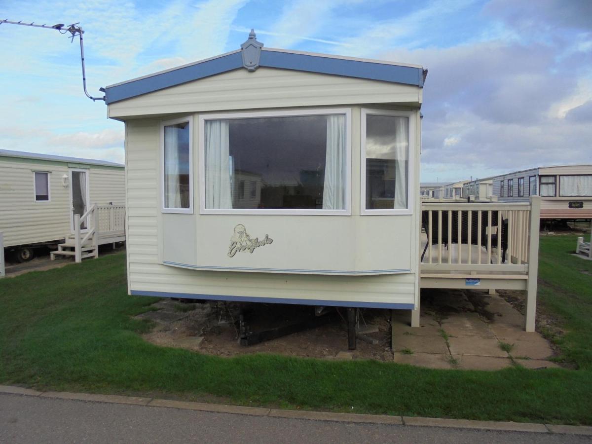 Campsite 8 Berth On Coastfields