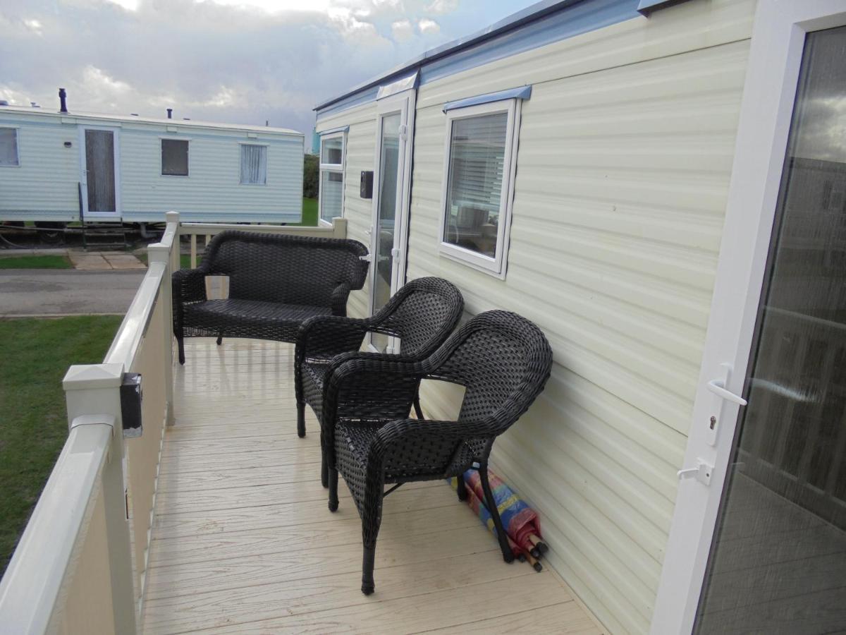 8 Berth On Coastfields *