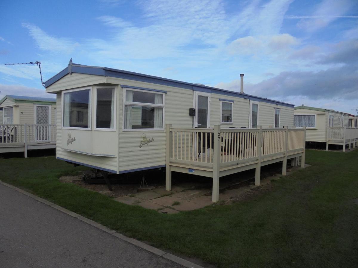 Campsite 8 Berth On Coastfields