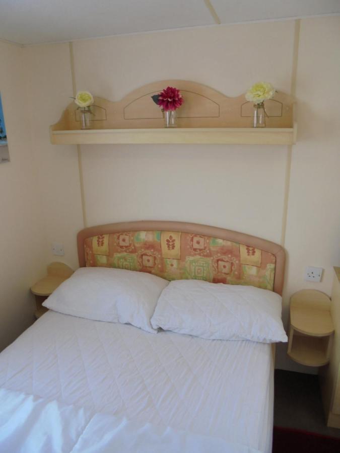 Campsite 8 Berth On Coastfields *