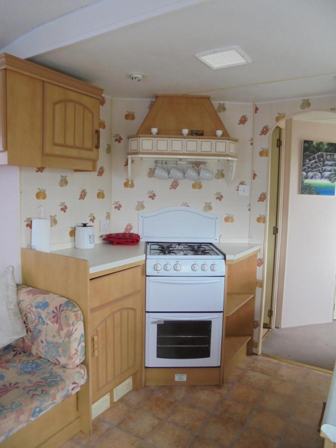 Campsite 8 Berth On Coastfields