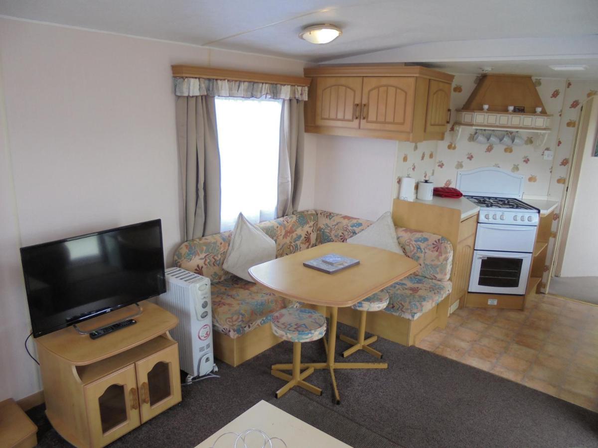 8 Berth On Coastfields Campsite *