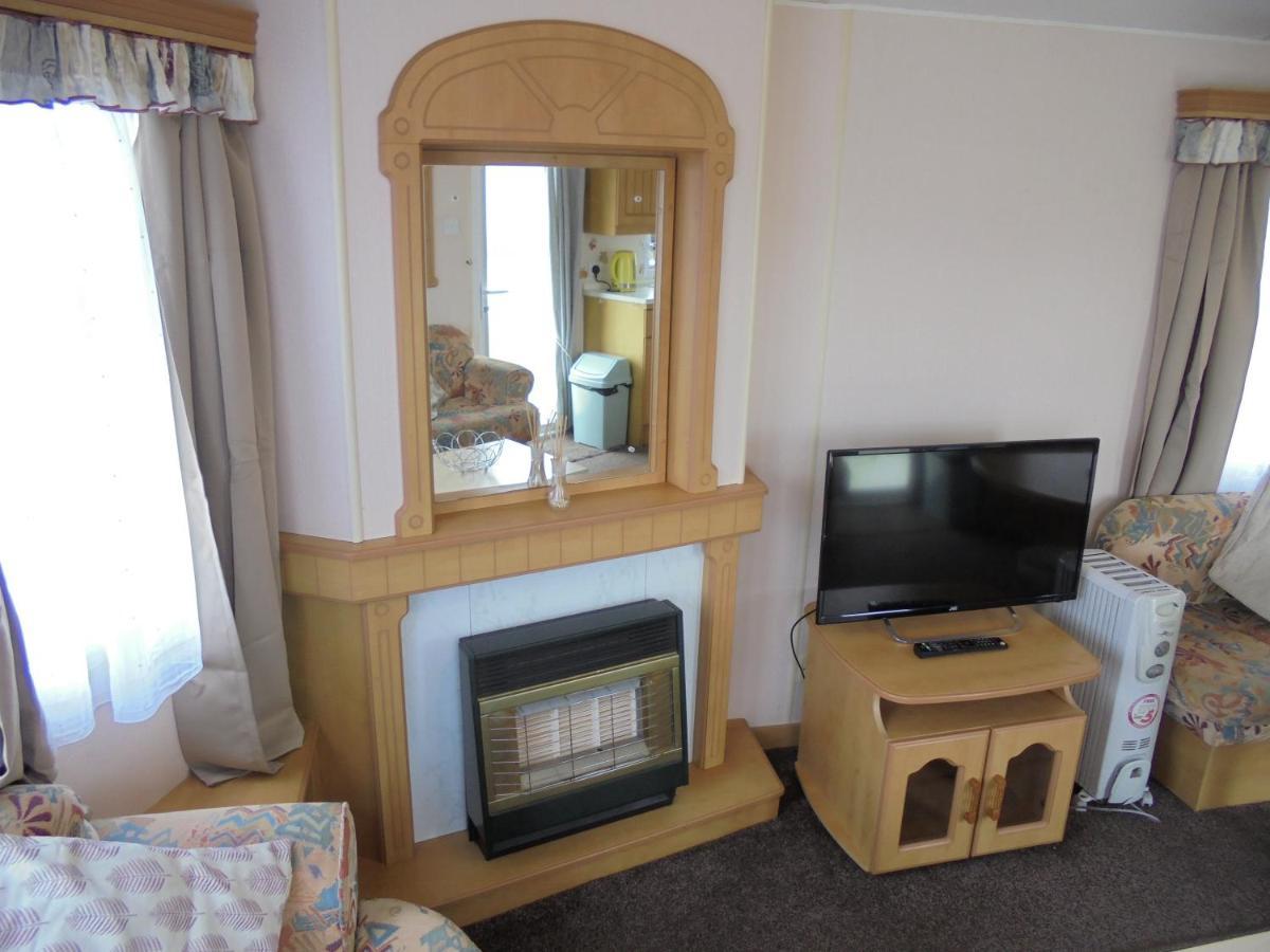 Campsite 8 Berth On Coastfields *